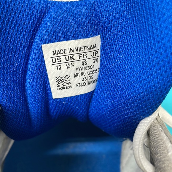 Vintage Adidas Training Shoe - Picture 4 of 7